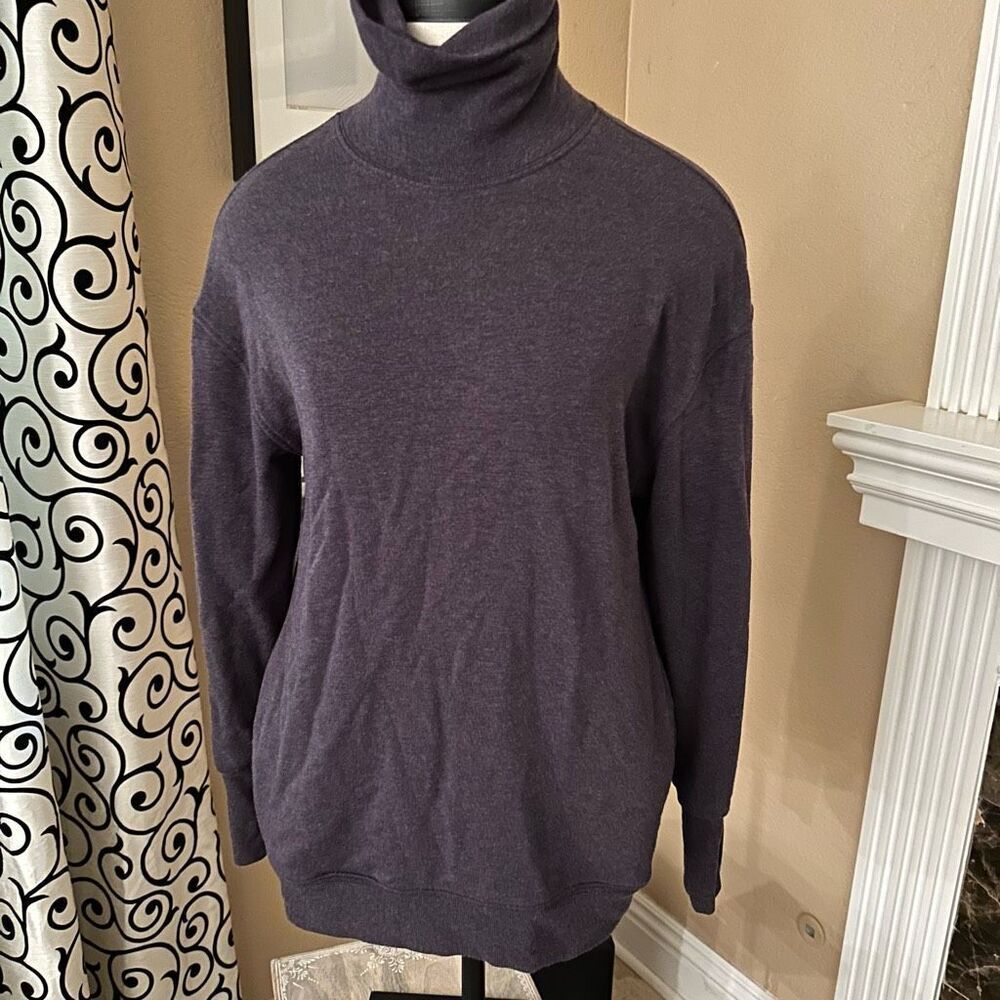 Athleta plum oversized turtleneck sweater xs